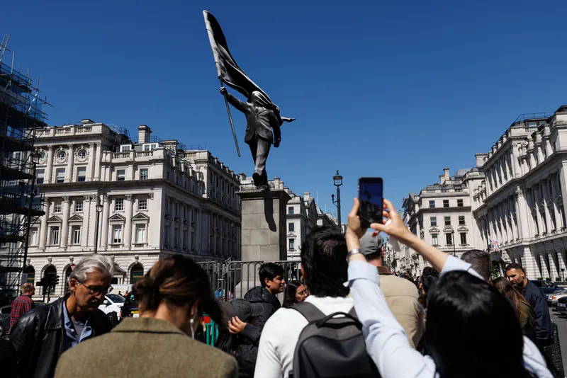 Banksy Claims the Blindfolded Flag-Bearer on a London Plinth, and Westminster Says It’s Staying