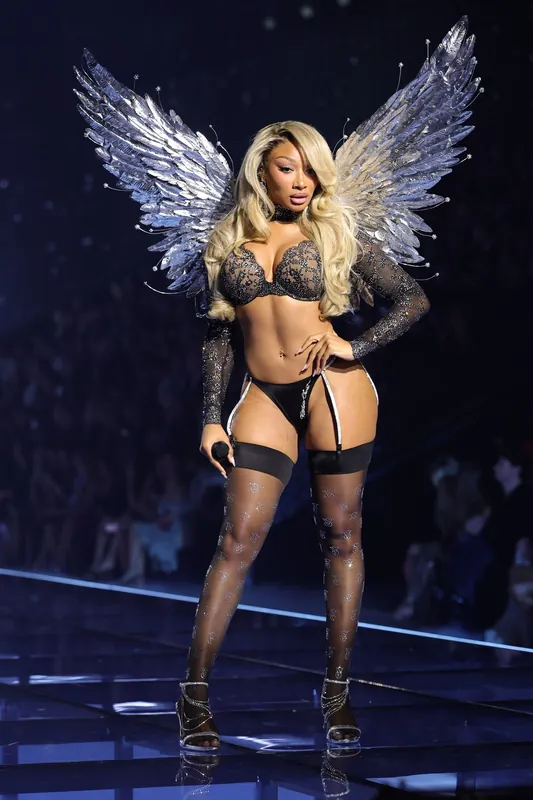Megan Thee Stallion Gets Her Wings, and Tate McRae Debuts “Housewife,” at Victoria’s Secret’s L.A. Show